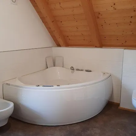 Semesterbostad Eco House *